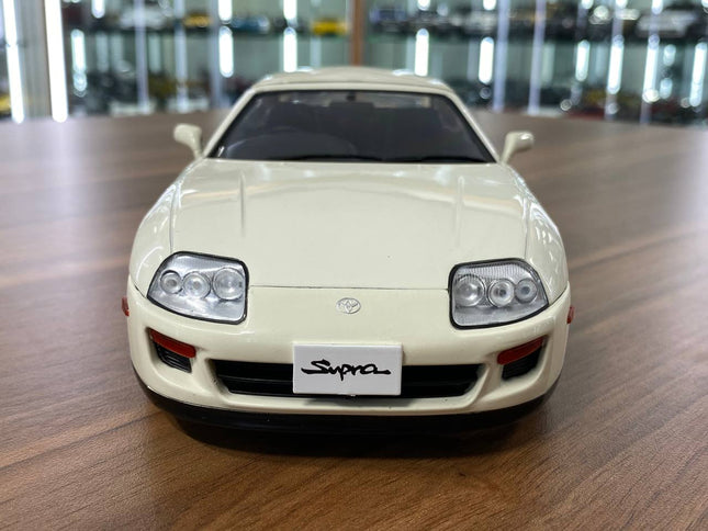 Solido Toyota Supra MK4 1:18 Pearl Diecast Model Car - studio product photo of the scale model