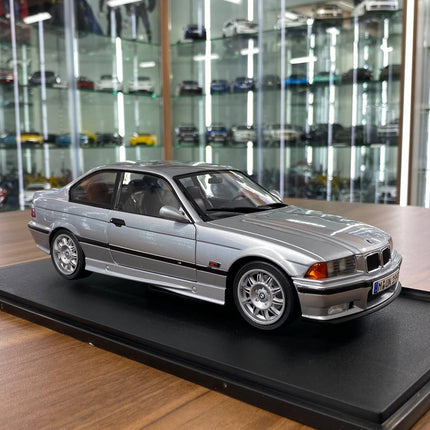 Solido BMW M3 E36 Coupe 1990 1:18 Diecast Model Car Artic Silver - detailed collector display model