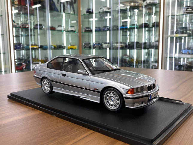Solido BMW M3 E36 Coupe 1990 1:18 Diecast Model Car Artic Silver - detailed collector display model