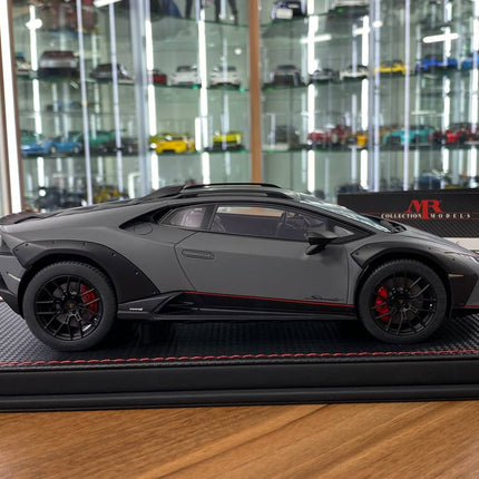 MR Collection 1/18 Lamborghini Huracan Sterrato Resin Model Grigio Vulcano - collectible scale model car