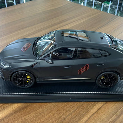 MR Collection Models Lamborghini URUS #63 1/18 Resin Matt Black - scale model for display