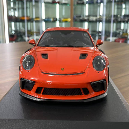 Minichamps Porsche 911 GT3 RS 2019 1:18 Orange Silver Diecast Model - studio product photo of the scale model