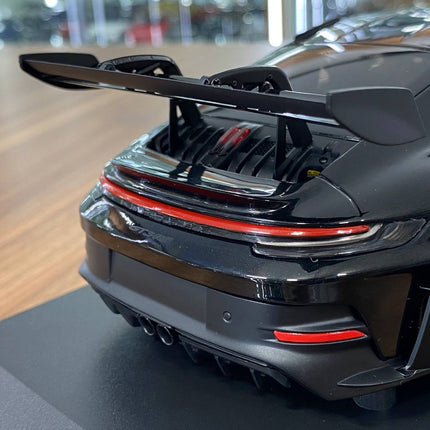 Minichamps 1:18 Porsche 911 (992) GT3 RS 2023 Black Diecast Model - collector edition scale model