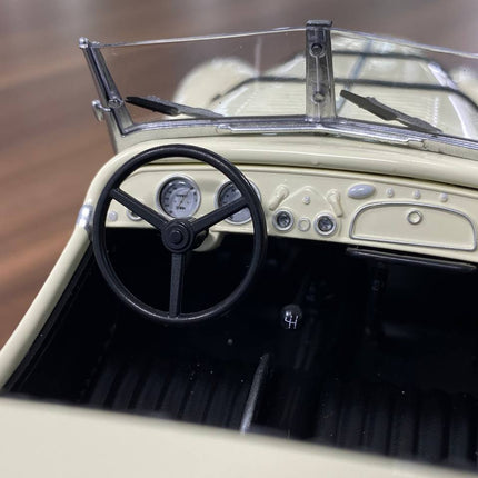 Minichamps BMW 328 Roadster 1938 1:18 White Diecast Model Car - scale model for display