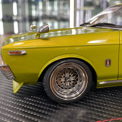 Ignition Model Nissan Laurel SGX (C130) 1:18 Resin Diecast Model Car Green - detailed die-cast style model