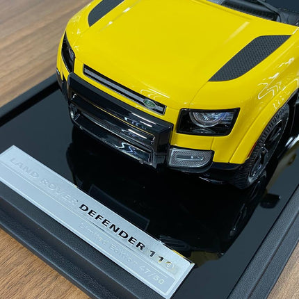 MotorHelix 1:18 Resin Land Rover Defender 110 Desert Yellow Limited - premium collector scale model