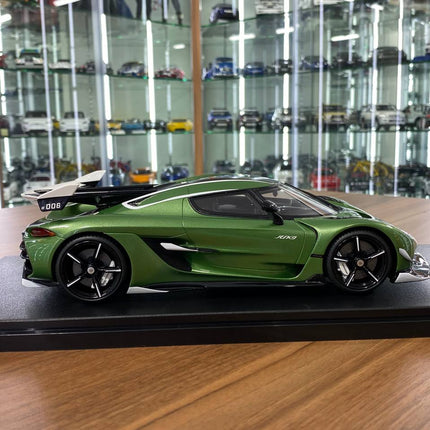 GT Spirit 1:18 Koenigsegg Jesko Attack Plus Green Resin Model - collectible scale model car