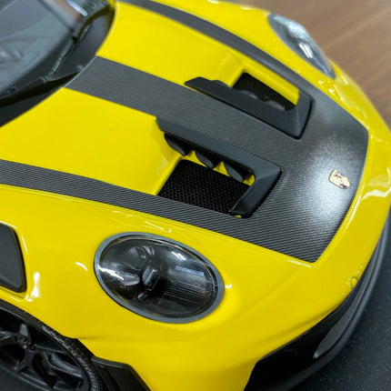 Minichamps Porsche 911 GT3 RS 2023 Weissach Paket 1:18 Diecast Model Yellow - showroom-quality model replica