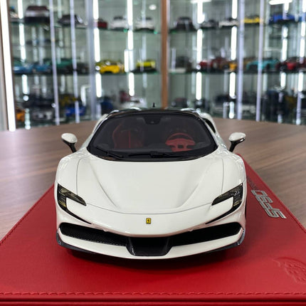 1/18 BBR Ferrari SF90 Stradale Resin Model Gloss Avus White - studio product photo of the scale model