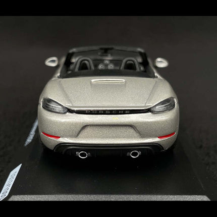 Porsche 718 Boxster 25 Years Travel Experience 1:43 Minichamps – Silver - view 7