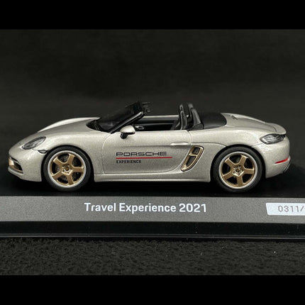 Porsche 718 Boxster 25 Years Travel Experience 1:43 Minichamps – Silver - view 3