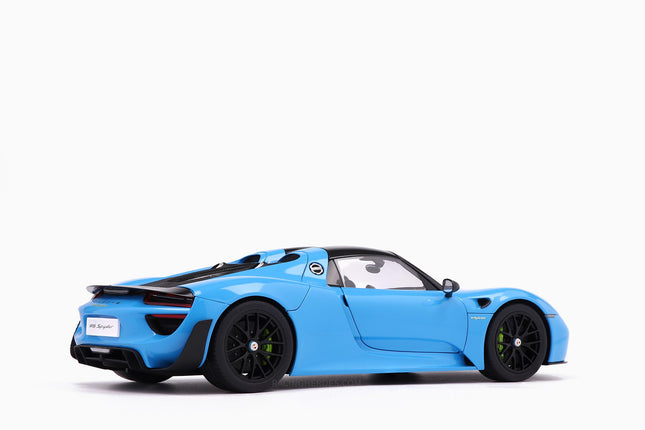 https://www.mydiecastcars.com/wp-content/uploads/2022/12/porsche-918-autoart-2w.jpg