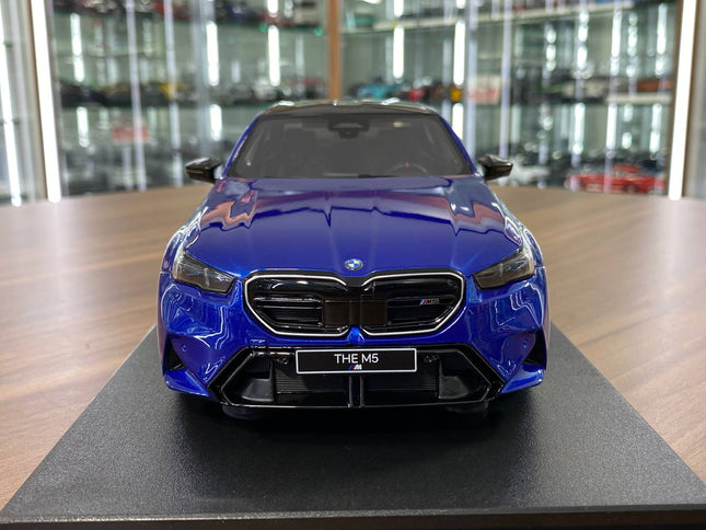 GT Spirit 1/18 BMW M5 G90 Blue Metallic Resin Model - studio product photo of the scale model