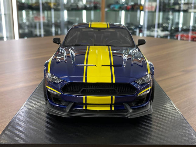 GT Spirit 1/18 Ford Mustang Shelby Super Snake 2021 Blue/Yellow Stripes Limited Edition - studio product photo of the scale m