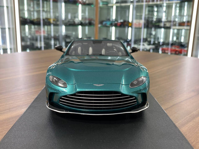 GT Spirit 1/18 Aston Martin V12 Vantage Roadster 2023 Green Resin Model - studio product photo of the scale model