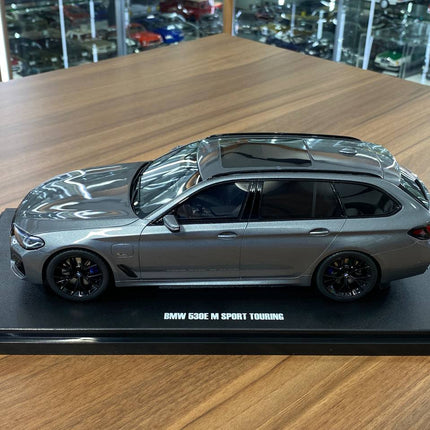GT Spirit BMW 1:18 Grey Resin Model Car - scale model for display