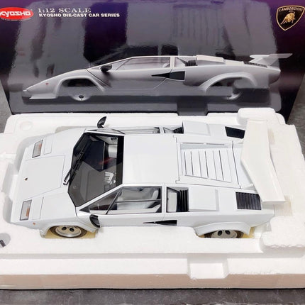 Kyosho Lamborghini Countach LP5000S White 1:12 scale model