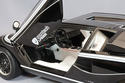 Kyosho Lamborghini Countach LP500R Black 1:12 scale model