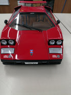 Kyosho Lamborghini Countach LP500S Walter Wolf Red 1:12 scale model