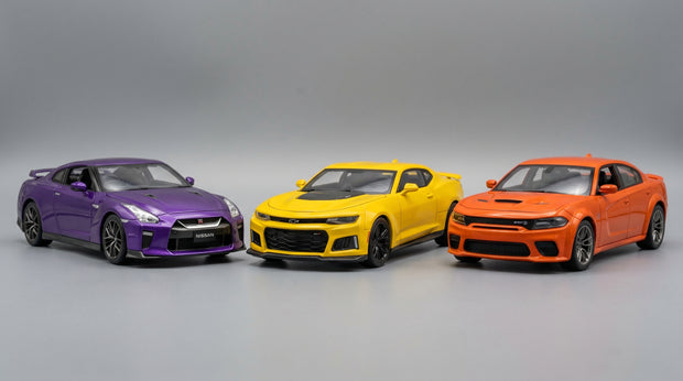 1:19–1:27 scale diecast models