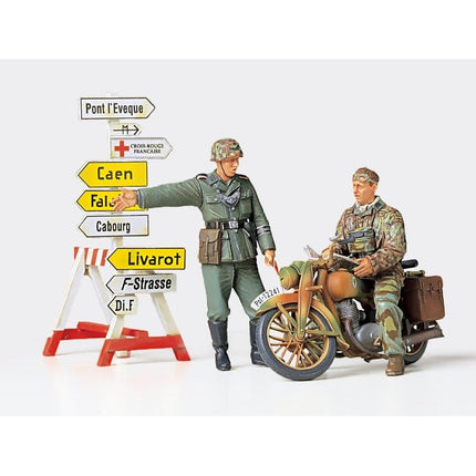 https://cdn.shopify.com/s/files/1/0504/9925/6496/products/tamiya-135-german-motorcycle-orderly-set-804112.jpg?v=1748393321