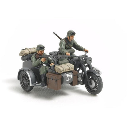 https://cdn.shopify.com/s/files/1/0504/9925/6496/products/tamiya-148-model-german-motorcycle-and-sidecar-436497.jpg?v=1748393301