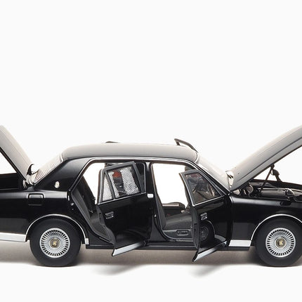 https://www.mydiecastcars.com/wp-content/uploads/2024/04/toyota-crown-black-almost-real-3.jpg
