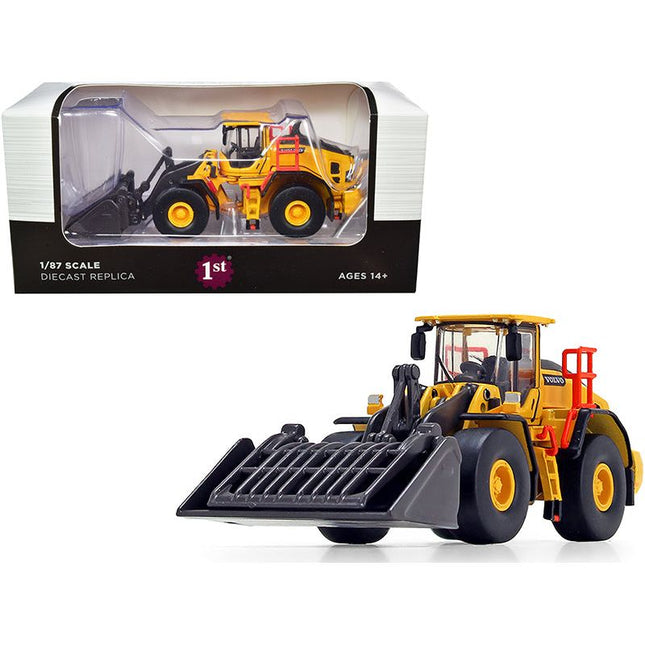 https://cdn.shopify.com/s/files/1/0504/9925/6496/products/volvo-l180h-refuse-wheel-loader-187-ho-diecast-model-by-first-gear-903896.jpg?v=1748420904