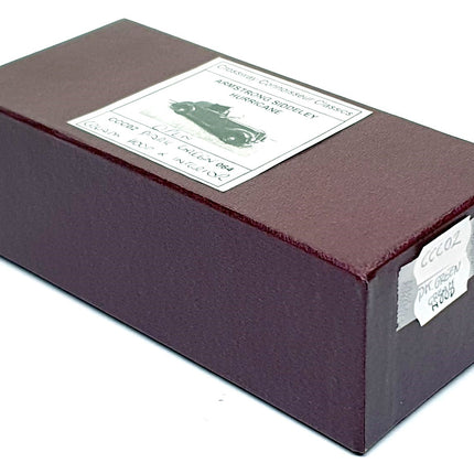 https://cdn.shopify.com/s/files/1/1524/5012/files/w1vhticxtcd.jpg?v=1768320980