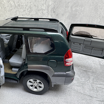 FAW Toyota YX Prado GX 2008 White 1:18 Diecast Model Car - collector edition scale model