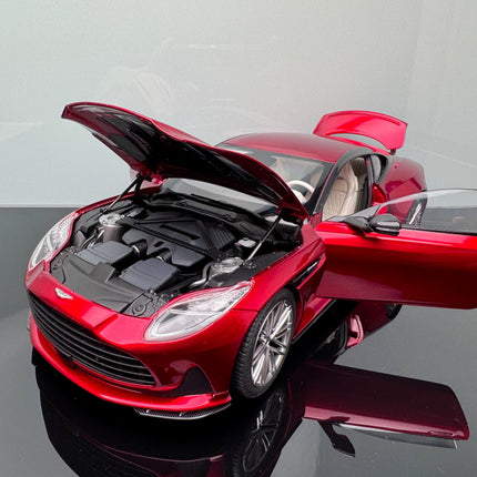 Xiao Guang Aston Martin DB12 Silver 1:18 Diecast Model Car - hand-finished display model