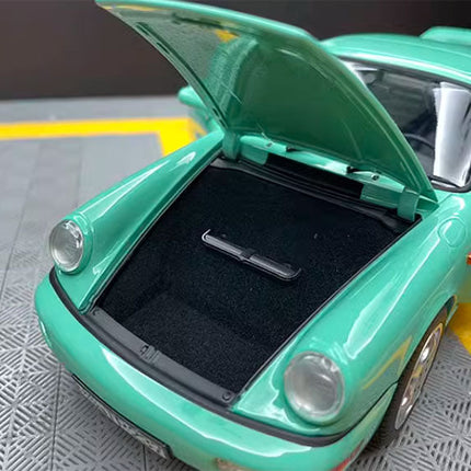 Norev Porsche 911 Carrera 4 Silver 1:18 Diecast Model Car - collector edition scale model
