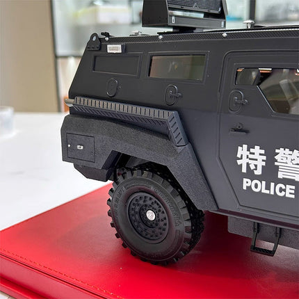 MB Jilong Explosion proof Evacuation Vehicle Static Special Police 1:18 Resin Model Car - detailed model car replica