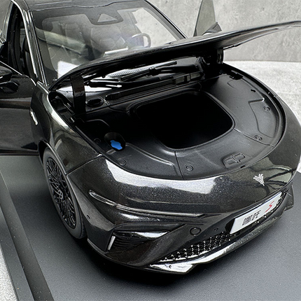 YX Car Model NETA S Sedan 2011 Black 1:18 Diecast Model Car - collector display piece