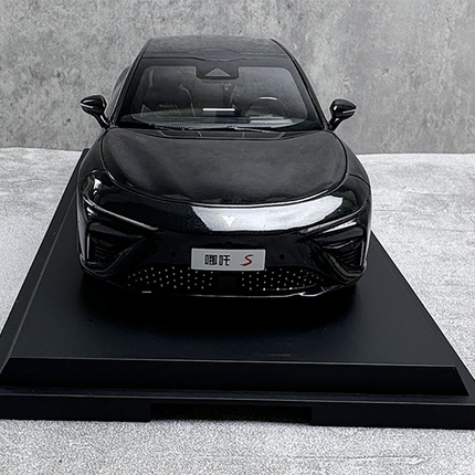 YX Car Model NETA S Sedan 2011 Black 1:18 Diecast Model Car - scale replica for enthusiasts