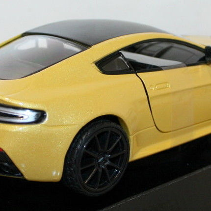 https://www.rmtoys.co.uk/cdn/shop/products/zdhub42d3zn_fc3fbcef-d536-4ca2-a717-28634ec65d1d_800x432.jpg?v=1686979705