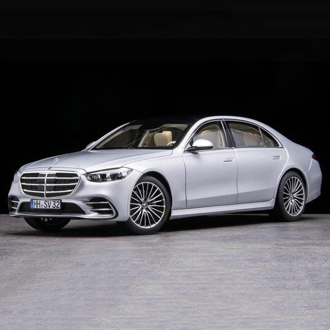 Norev Mercedes-Benz W223 S600 1:18 Diecast Model Car - studio product photo of the scale model