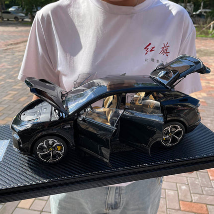NYO Lotus Eletre SUV Collector's Edition 1:18 Diecast Model Car - detailed collectible replica