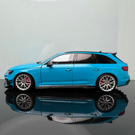 YX Car Model 2022 Audi RS4 Touring Simulation 1:18 Diecast Model Car - collectible scale model car