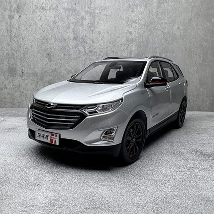 SAIC-GM Chevrolet Equinox Redline Black 1:18 Diecast Model Car - fine detailed model replica