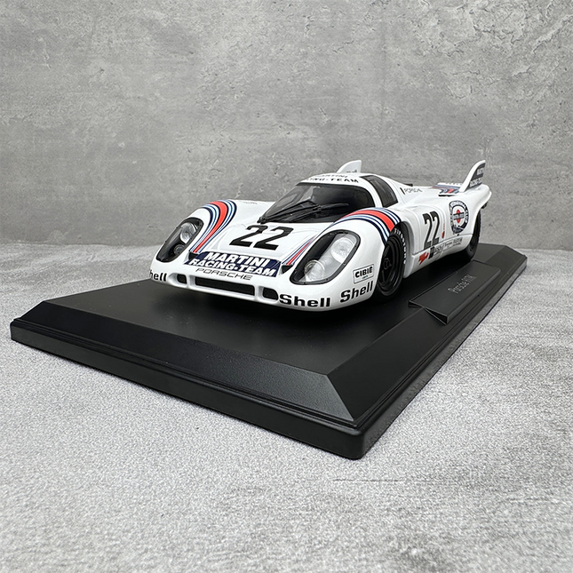 Norev Porsche 917K 1971 24H White #22 1:18 Diecast Model Car - fine detailed model replica