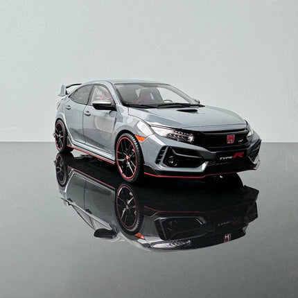 LCD Model Honda Civic Type R FK8 Cement Gray Limited 1:18 Diecast Model Car - fine detailed model replica