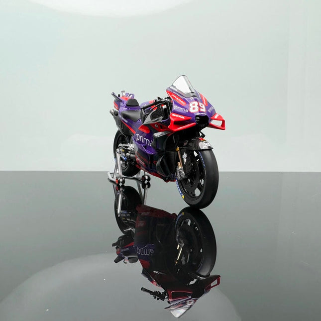 KILOworks Mercedes-Benz Ducati GP24 GP23 Motorcycle 1:12 Diecast Model Motorcycle - studio product photo of the scale model