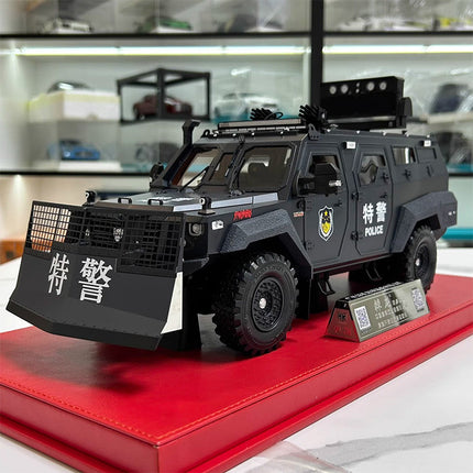 MB Jilong Explosion proof Evacuation Vehicle Static Special Police 1:18 Resin Model Car - detailed die-cast style model