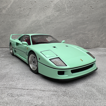 Kyosho Ferrari F40 Green 1:18 Diecast Model Car - collectible scale model car